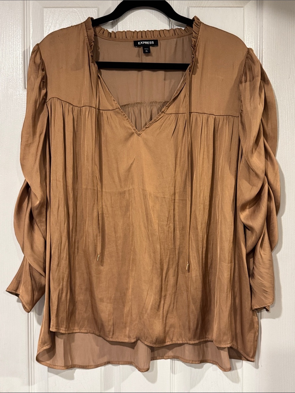 Express Women's Caramel Brown V-Neck Peasant Blouse